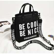 Ins super fire package female 2019 new wave Korean version of the wild fashion handbags port wind broadband shoulder Messenger bag (bag 61)