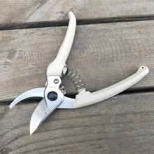 Farmers 130A level pruning shears. Garden scissors. Cut flowers and pruning. Tools. Fruit tree rough knife gardening garden shears. Branch shear