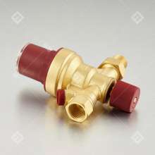 Brass automatic water filling valve. 4 points HVAC system water filling valve. Visual pressure regulating central air conditioning water filling valve